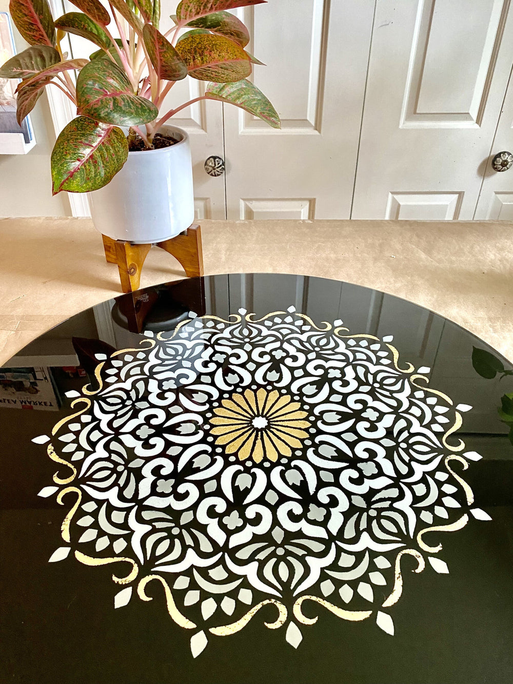 Reverse-Painting On Glass – Getting Started
