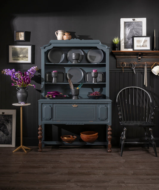 Cambridge Welsh Hutch