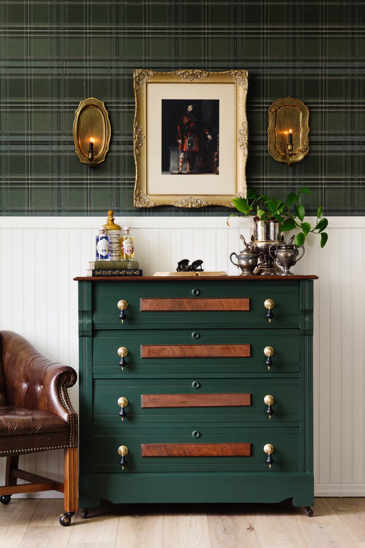An English Country Makeover with Manor Green