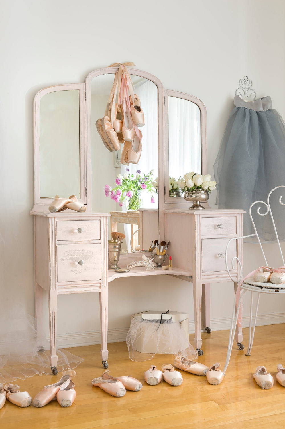 Soft Pink Vanity Makeover with Milk Paint