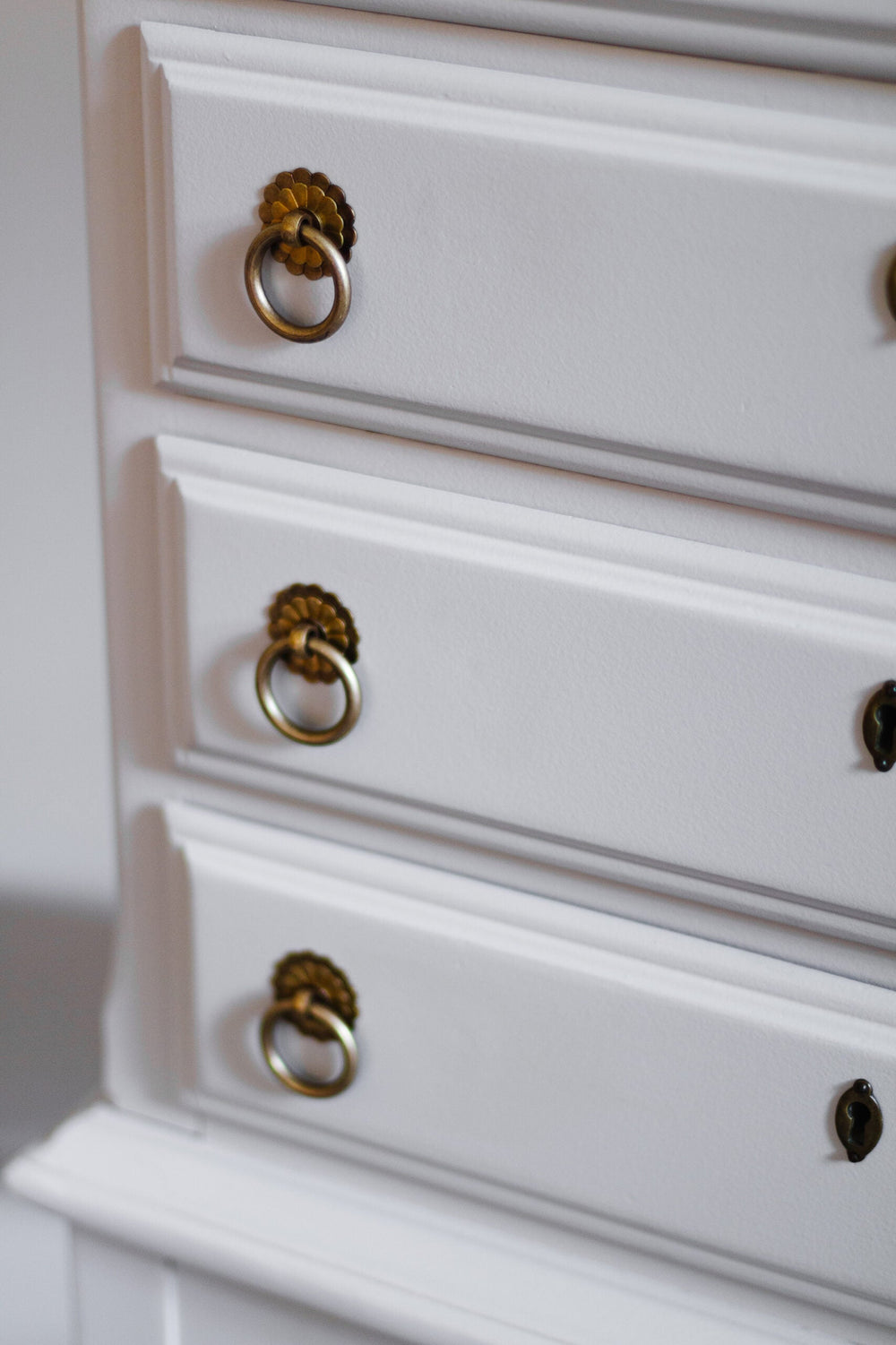 Cobblestone Vintage Jewelry Chest