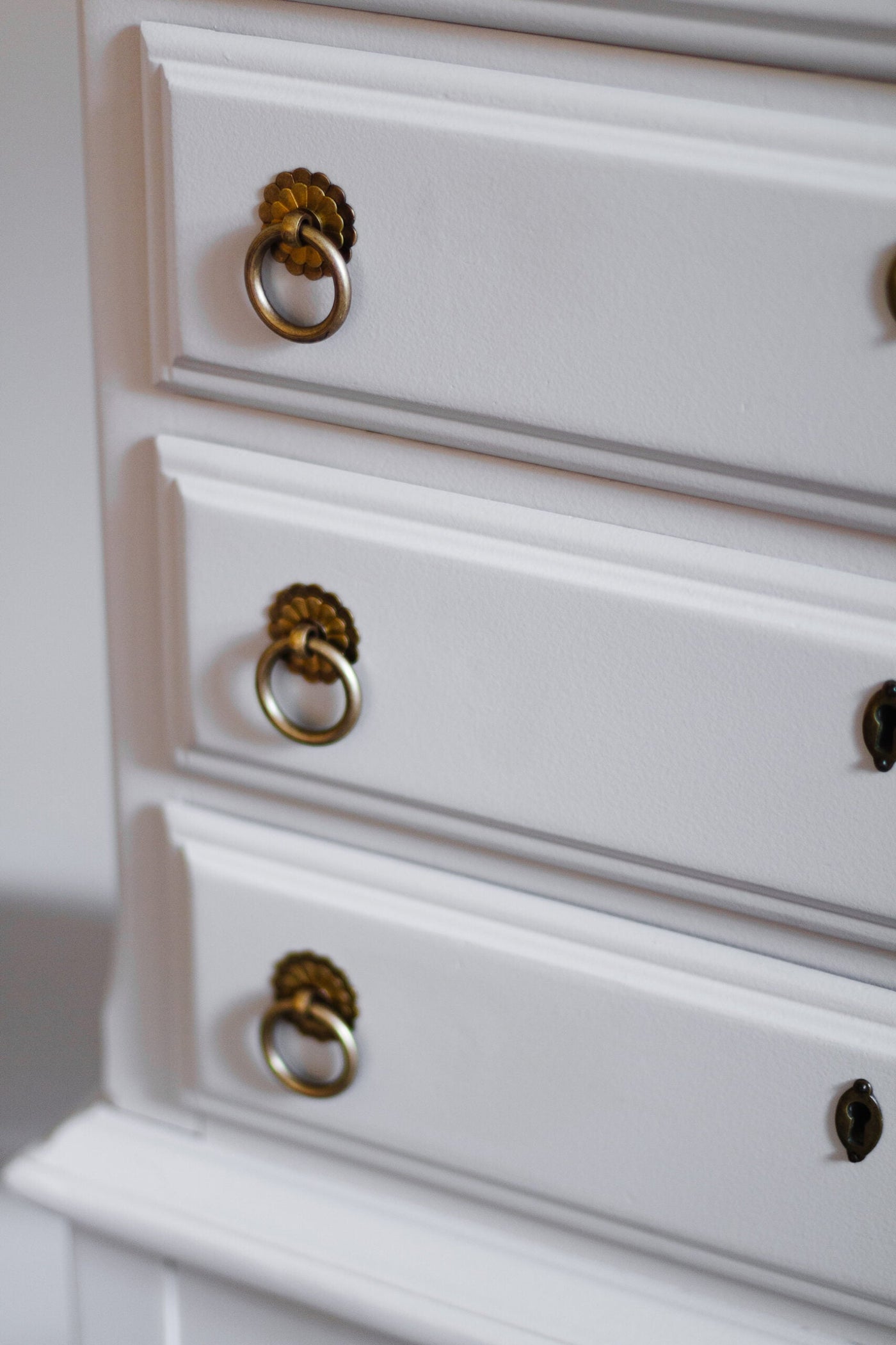 Cobblestone Vintage Jewelry Chest