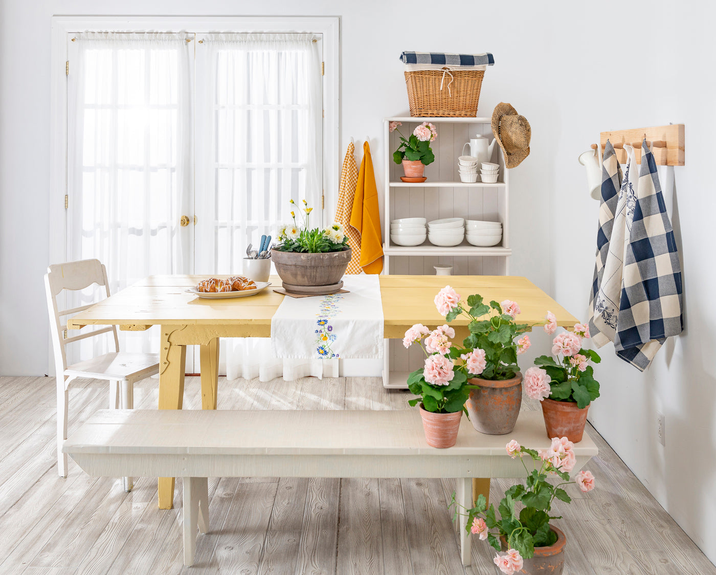 DIYing a Farmhouse Dining Table with Milk Paint