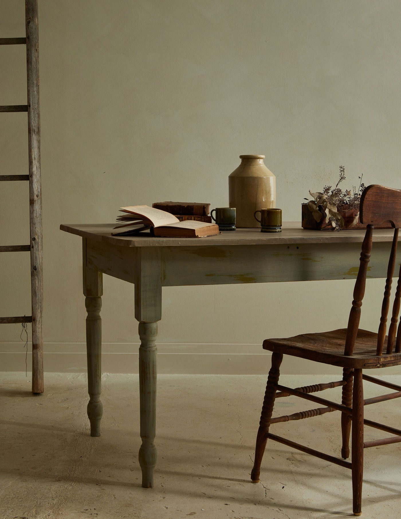 From Roadside Rescue to Farmhouse Fabulous: How to Do a Paint Wash and Distressed Finish the Easy Way