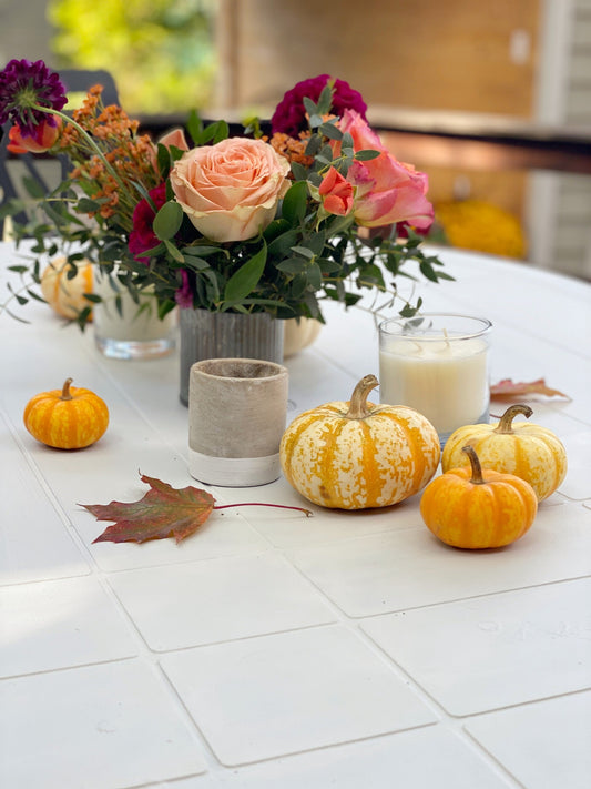Outdoor Plastic table makeover