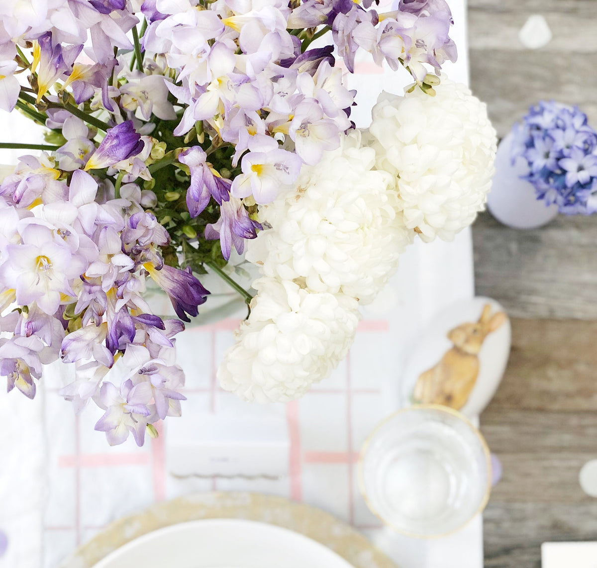 Jennylyn’s Pastel Farmhouse Easter Table