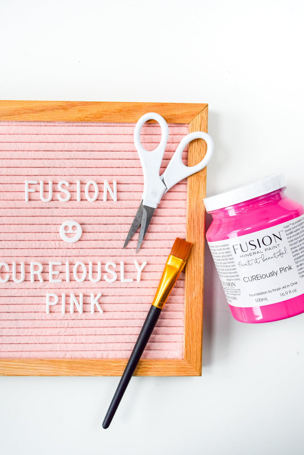 DIY ‘CUREiously’ Pink Letterboard