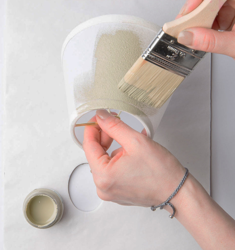 How to Refinish a Chandelier