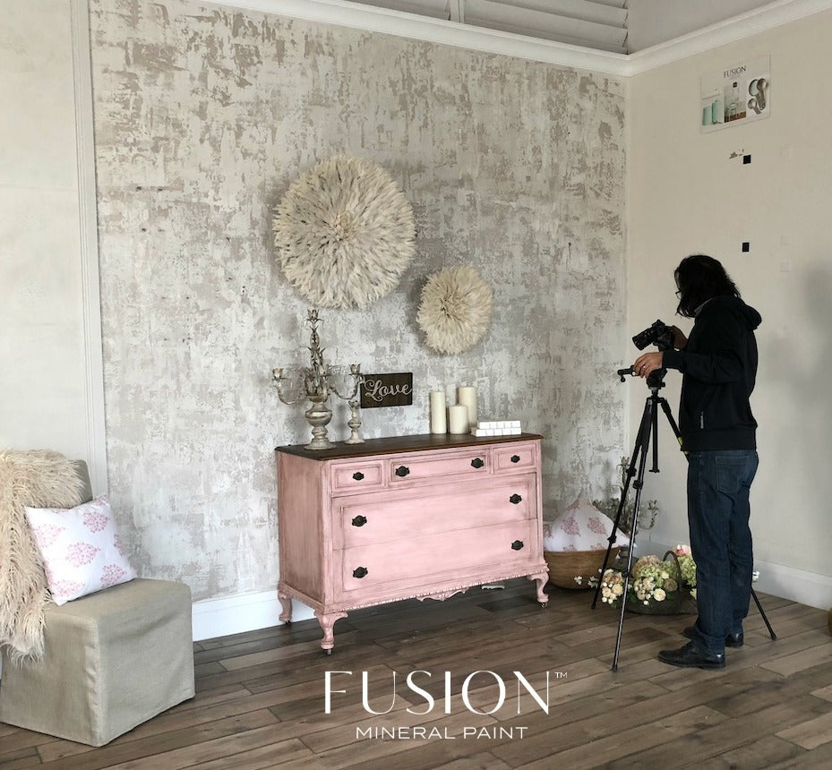 Tips on Styling and Staging Furniture